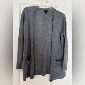 Women’s Halogen Boyfriend Button Cardigan Gray Small Wool Blend Business Casual